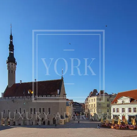 Апартаменты York Luxury *
