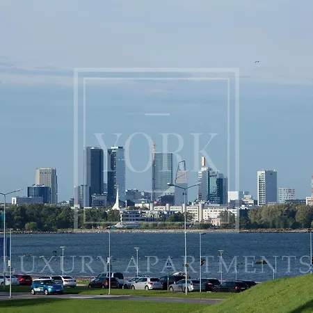 Διαμέρισμα York Luxury *